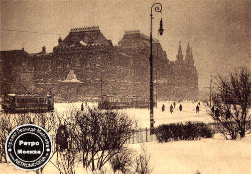 Воскресенская пл.